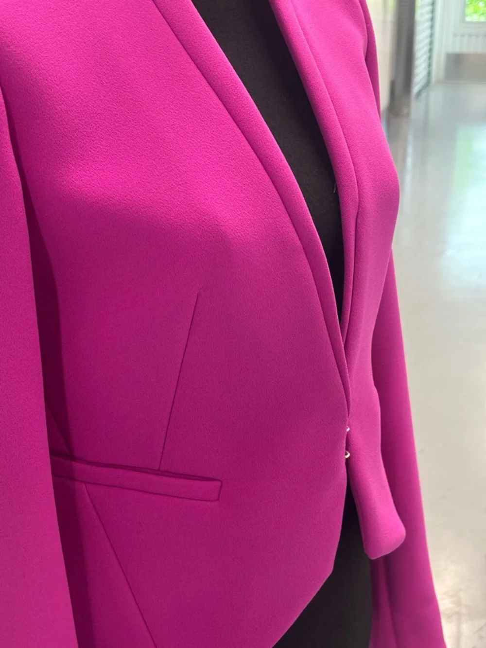 Diane Von Furstenberg Fuchsia Open-Front Blazer Skirt Set - Picture 8 of 16